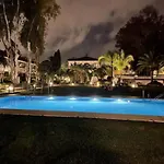 Puerto Banus Beachfront Retreat: Terrace, Pool & Tennis Marbella