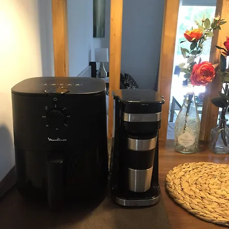 Apartman Puerto Banus Near Beachfront, Big Sunny Terrace, Pool, Tennis Court, Parking & Movies Projector *